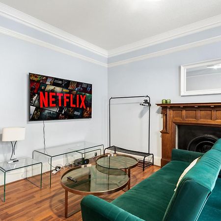 Londwell, Stylish Mayfair Central London Apartment Exterior photo