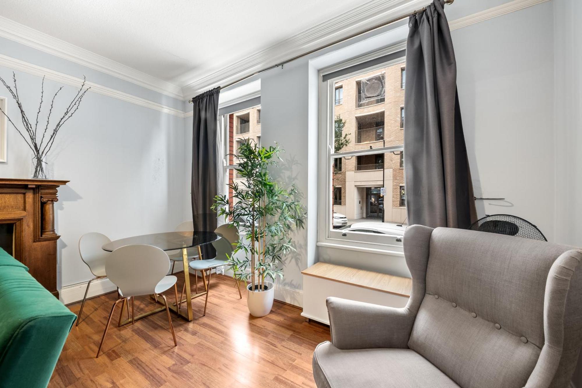 Londwell, Stylish Mayfair Central London Apartment Exterior photo